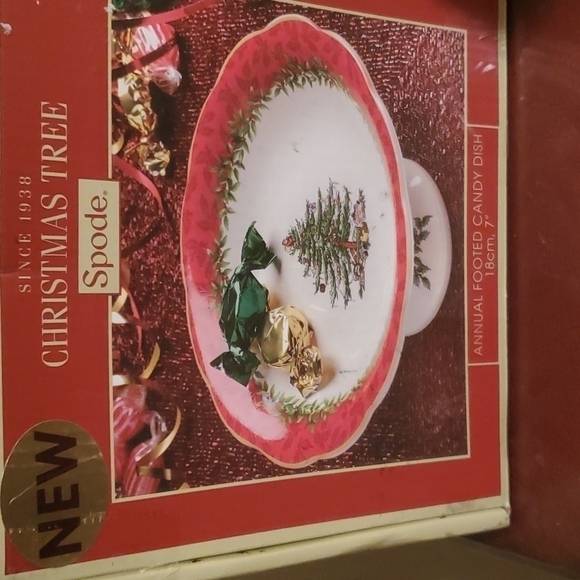 Spode Christmas Tree Annual Footed Candy Dish 7 Inches Wide - Picture 3 of 4